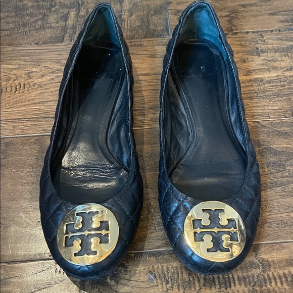 Tory Burch Quinn Quilted Patent Ballerina Flats - Picture 3 of 7